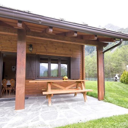 Margherita Camping & Resort Gressoney-Saint-Jean Ruang foto