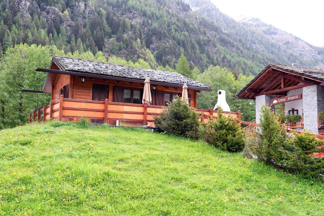 Margherita Camping & Resort Gressoney-Saint-Jean Bagian luar foto