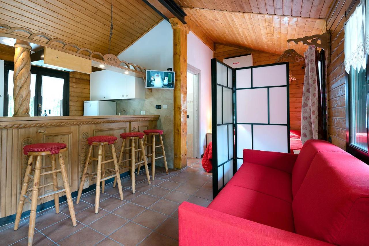 Margherita Camping & Resort Gressoney-Saint-Jean Bagian luar foto